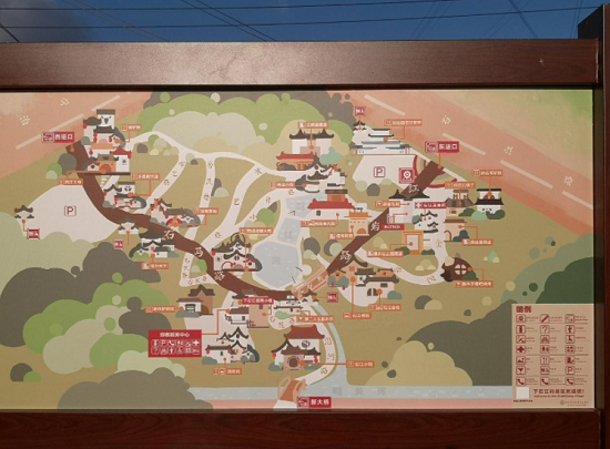 创意墙绘扮靓“美丽乡村”！昆明冶专探索艺术设计赋能乡村振兴(图1)