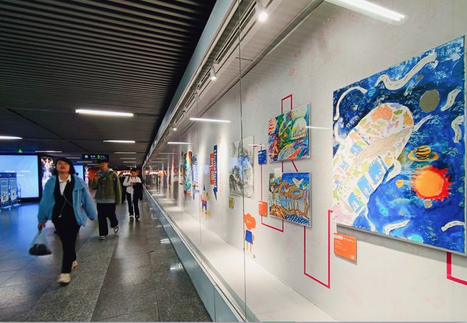 这么多免费美展地铁站里就能欣赏！(图4)