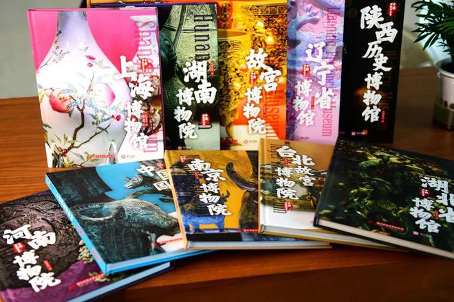 首发3小时破50万!一口气看遍中国8000年“顶流审美”赠品壕到离谱!(图7) 首发3小时破50万!一口气看遍中国8000年“顶流审美”赠品壕到离谱!(图7)