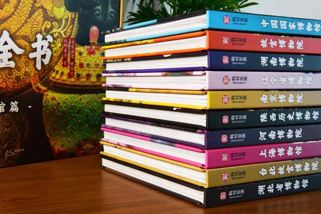 首发3小时破50万!一口气看遍中国8000年“顶流审美”赠品壕到离谱!(图14) 首发3小时破50万!一口气看遍中国8000年“顶流审美”赠品壕到离谱!(图14)