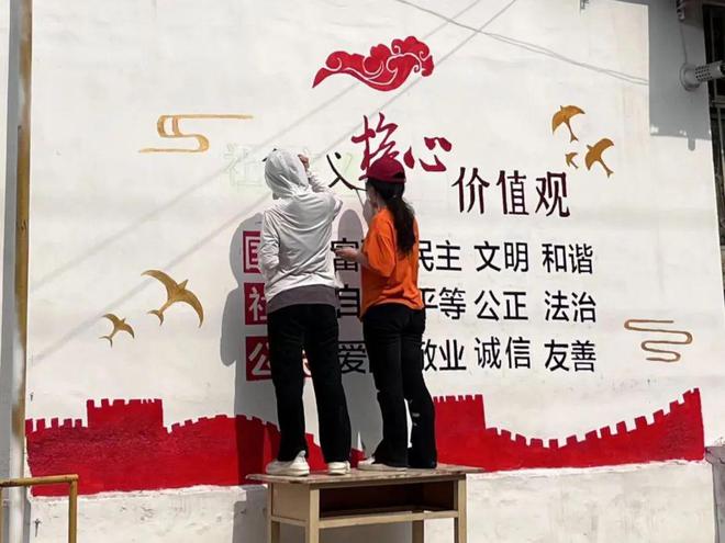 4年21个村260面墙!他们用双手为美丽乡村建设增色(图5) 4年21个村260面墙!他们用双手为美丽乡村建设增色(图5)