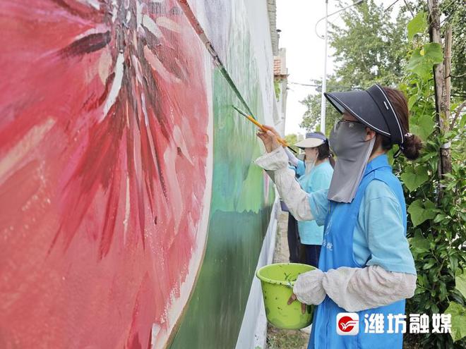 以墙为“布”描绘美丽乡村新图景(图3) 以墙为“布”描绘美丽乡村新图景(图3)