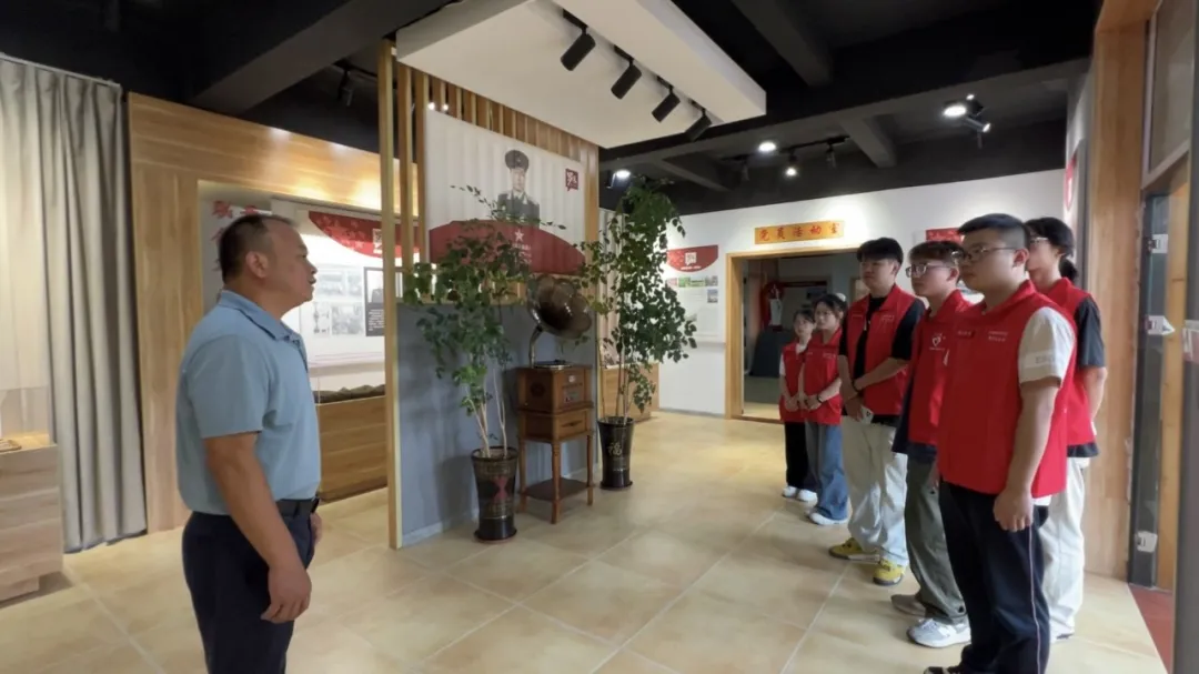 2024年暑期“三下乡”如梦志愿队——红色记忆雷峰镇德化古韵映今朝(图3) 2024年暑期“三下乡”如梦志愿队——红色记忆雷峰镇德化古韵映今朝(图3)
