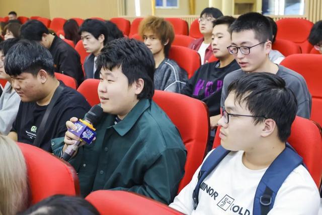 创意点亮梦想!大广节开启高校宣讲(图4) 创意点亮梦想!大广节开启高校宣讲(图4)