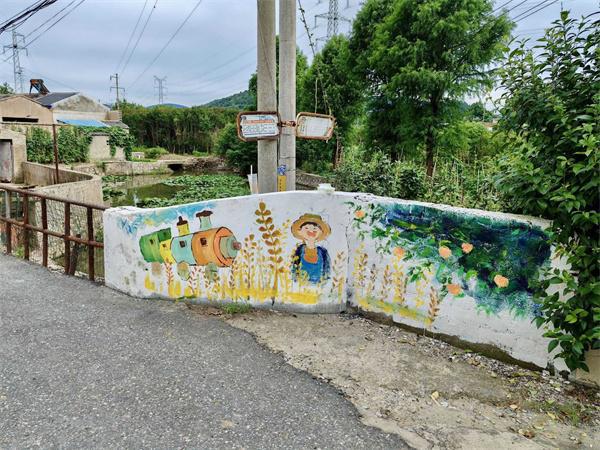 大学生暑期实践 为乡村振兴贡献艺术力量(图2) 大学生暑期实践 为乡村振兴贡献艺术力量(图2)