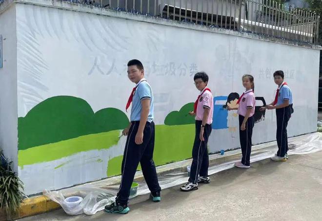 “老墙”换“新衣” 绘出文明新风尚!(图2) “老墙”换“新衣” 绘出文明新风尚!(图2)