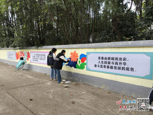 抚州临川区:加强校园文化建设 开展特色墙绘活动(图2) 抚州临川区:加强校园文化建设 开展特色墙绘活动(图2)