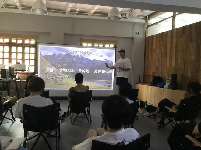 工作月报了解成都根与芽在8月份的10项工作(图18) 工作月报了解成都根与芽在8月份的10项工作(图18)